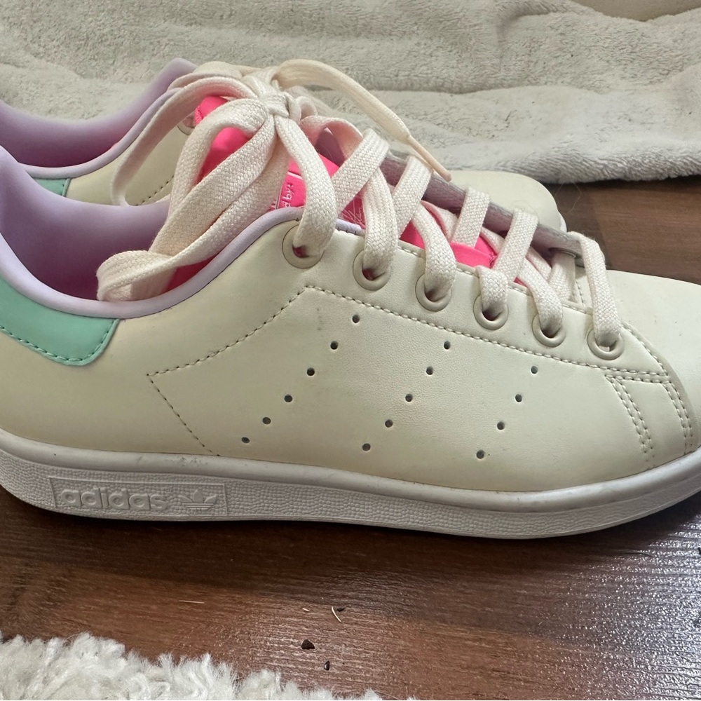 Adidas Stan Smith Limited Edition Shoes Sneakers Women’s 5.5 like new